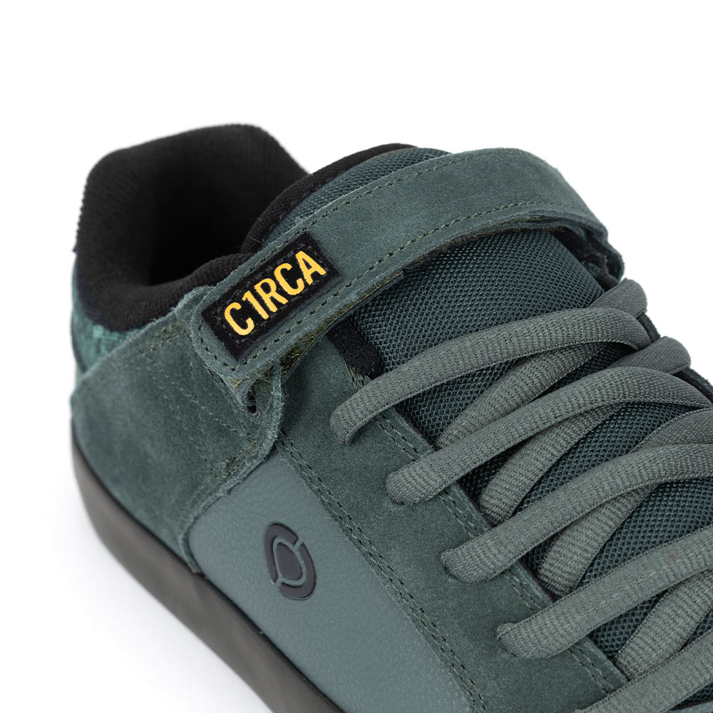 205 VULC - HUNTER 01