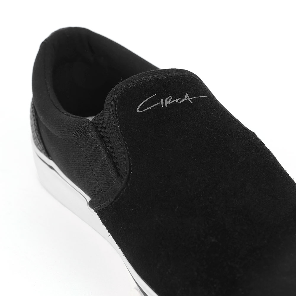 CORPUS - BLACK WHITE